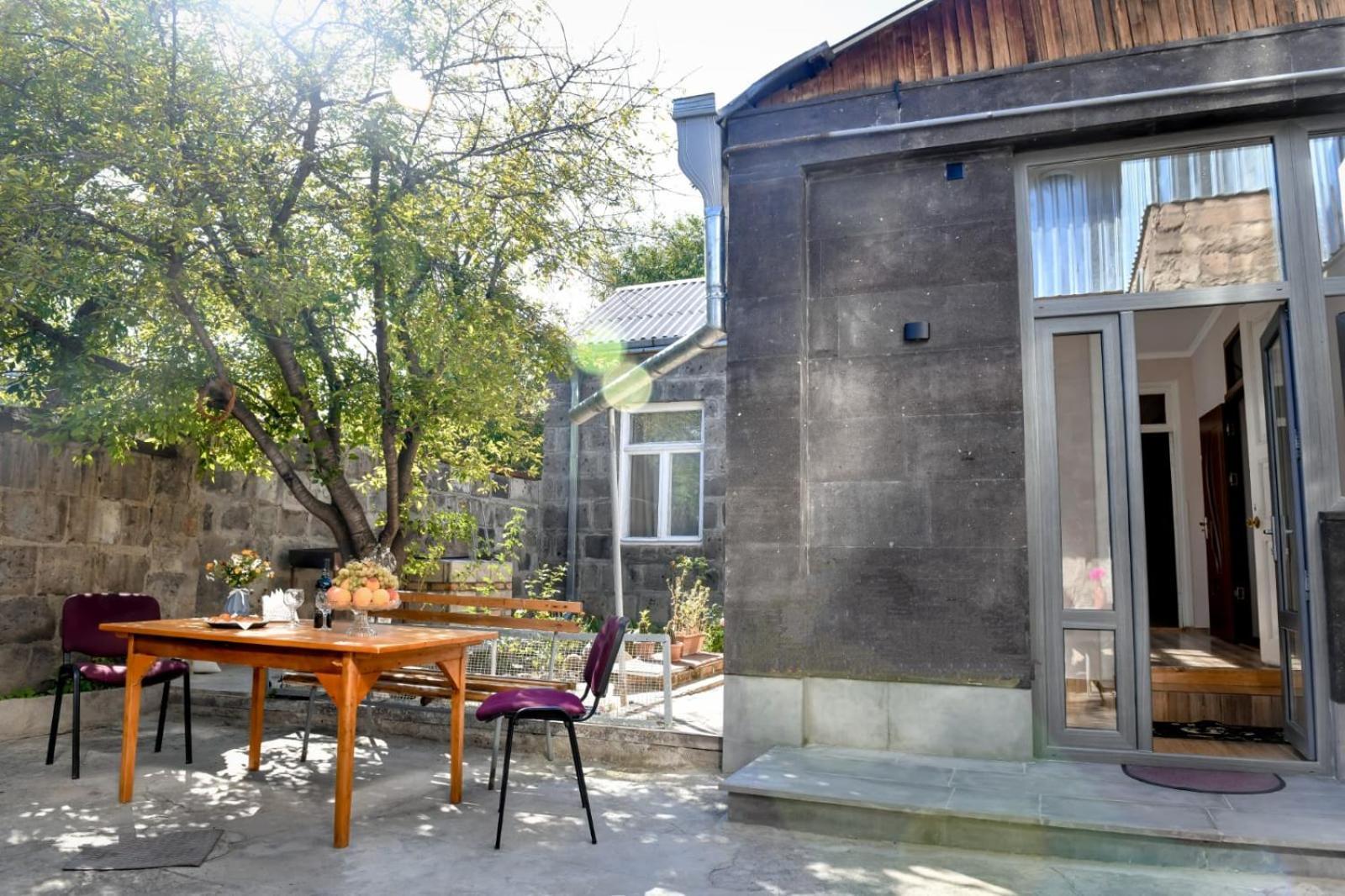 Guest House David'S B&B 久姆里 外观 照片