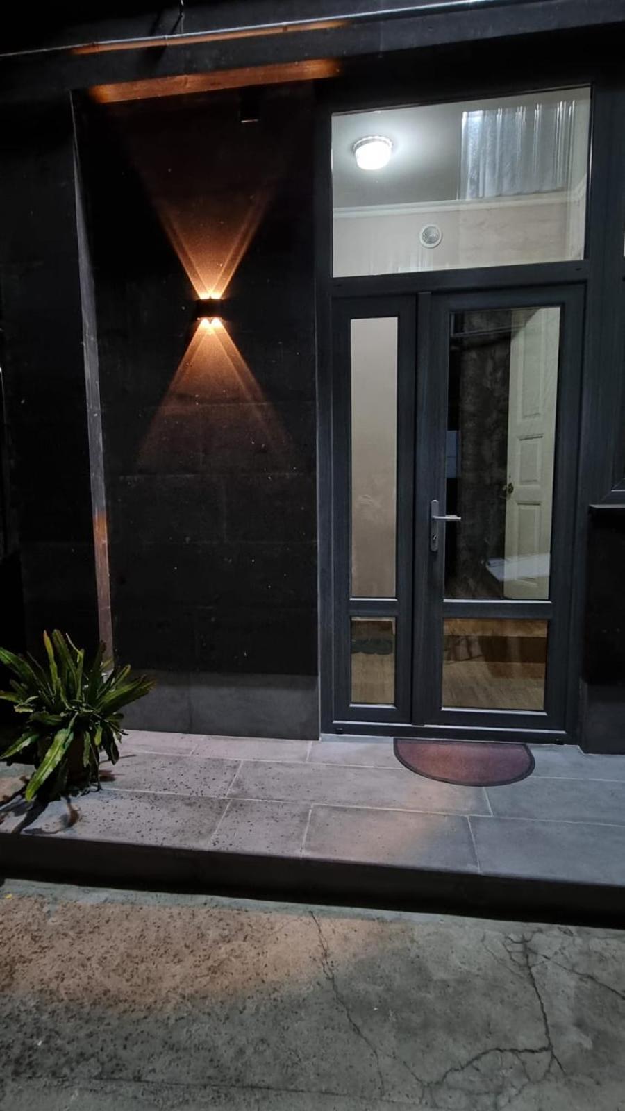 Guest House David'S B&B 久姆里 外观 照片