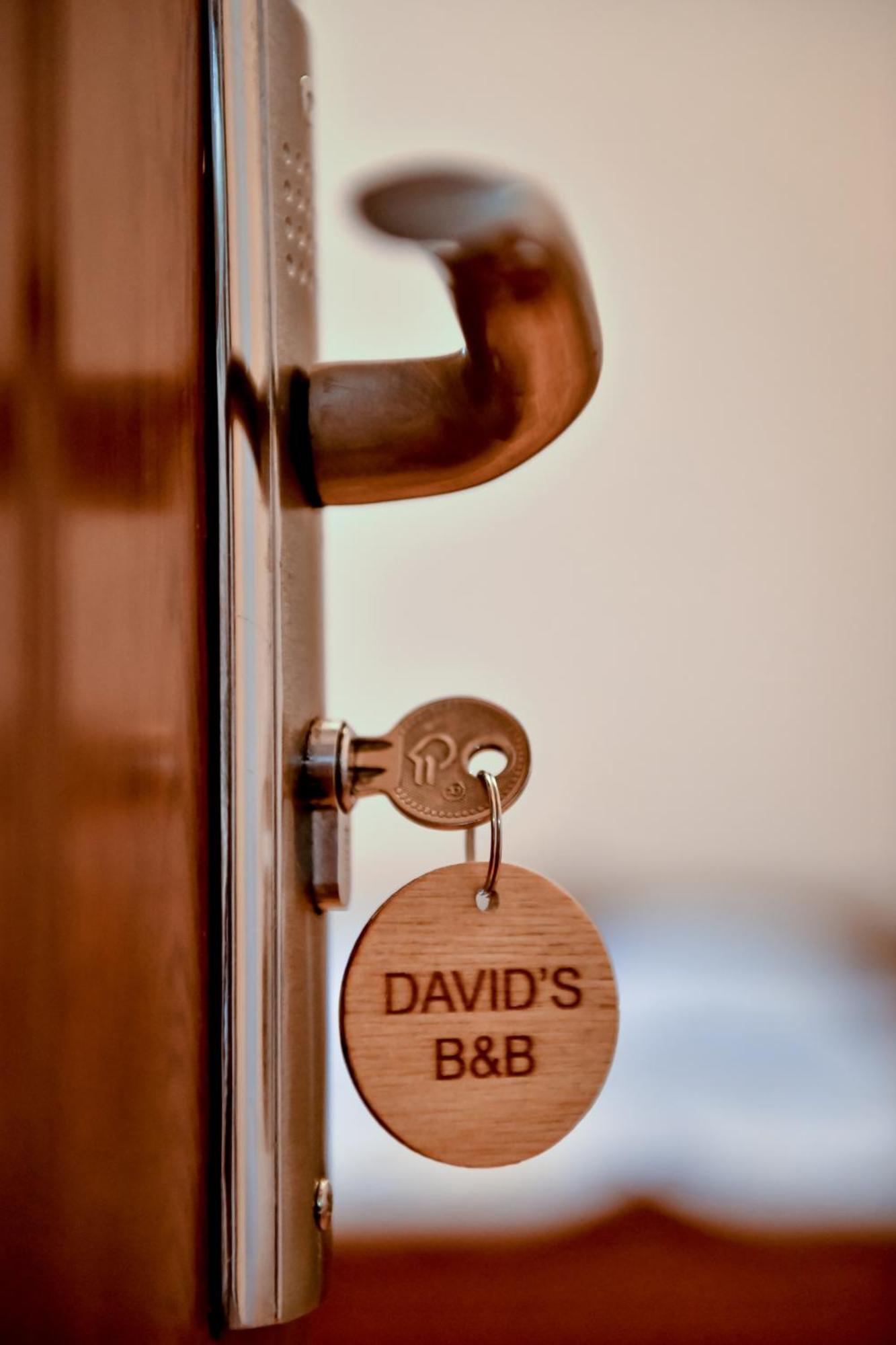 Guest House David'S B&B 久姆里 外观 照片