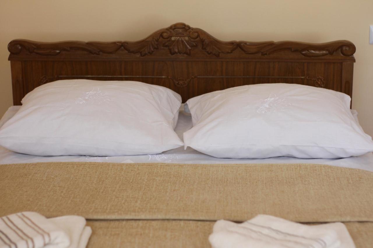Guest House David'S B&B 久姆里 外观 照片