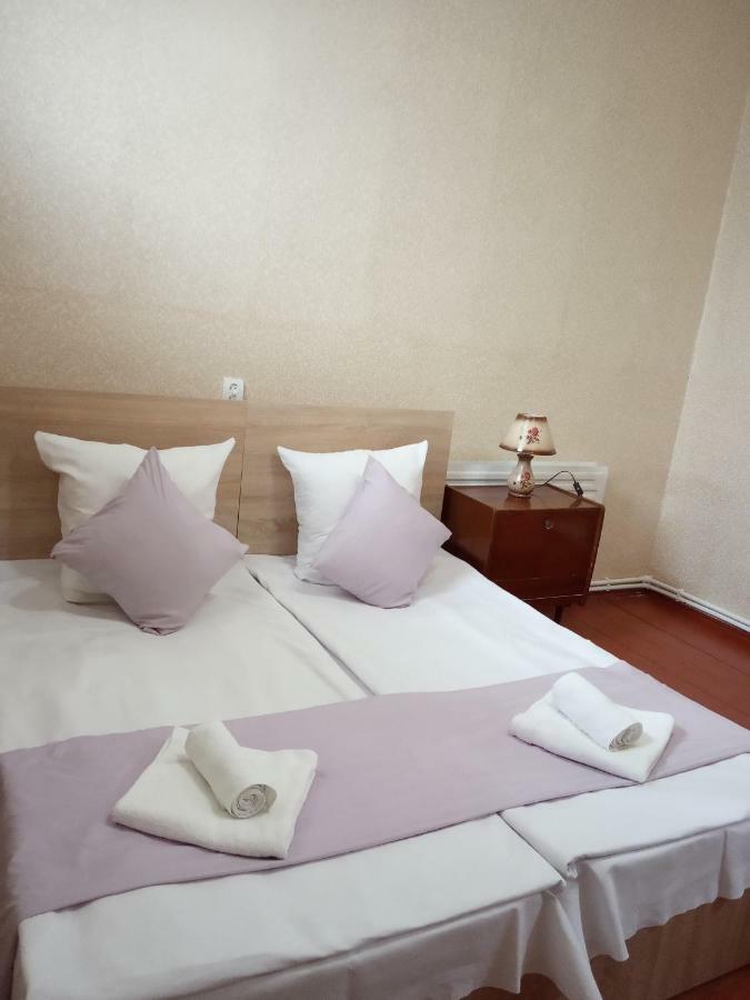 Guest House David'S B&B 久姆里 外观 照片
