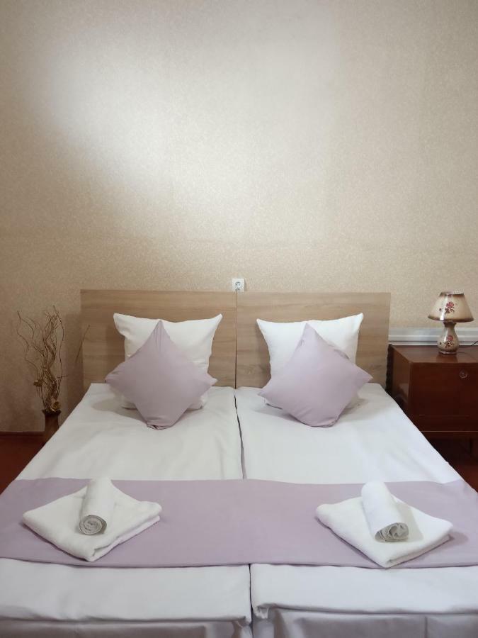 Guest House David'S B&B 久姆里 外观 照片